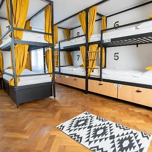  Hostel White Wolf House & Czech Republic
