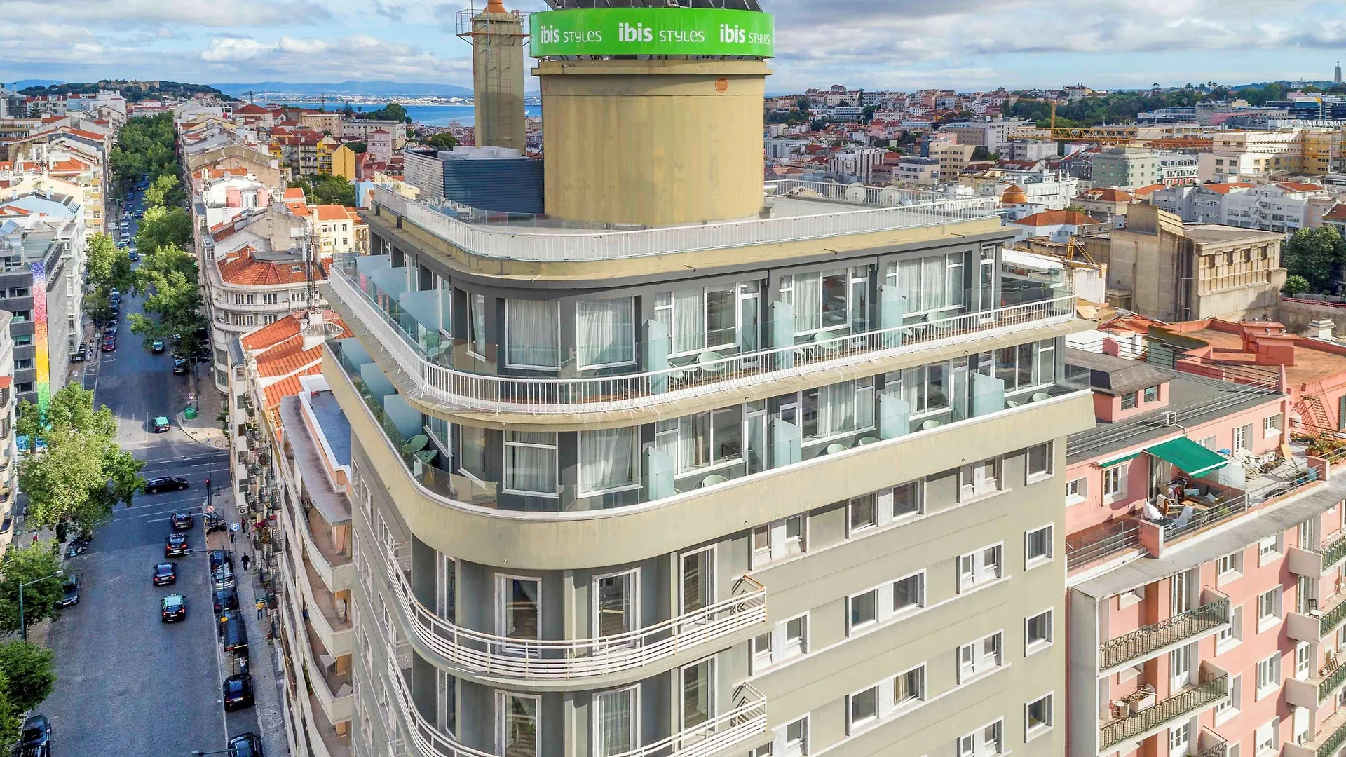Ibis Styles Lisboa Centro Liberdade NE Hotel