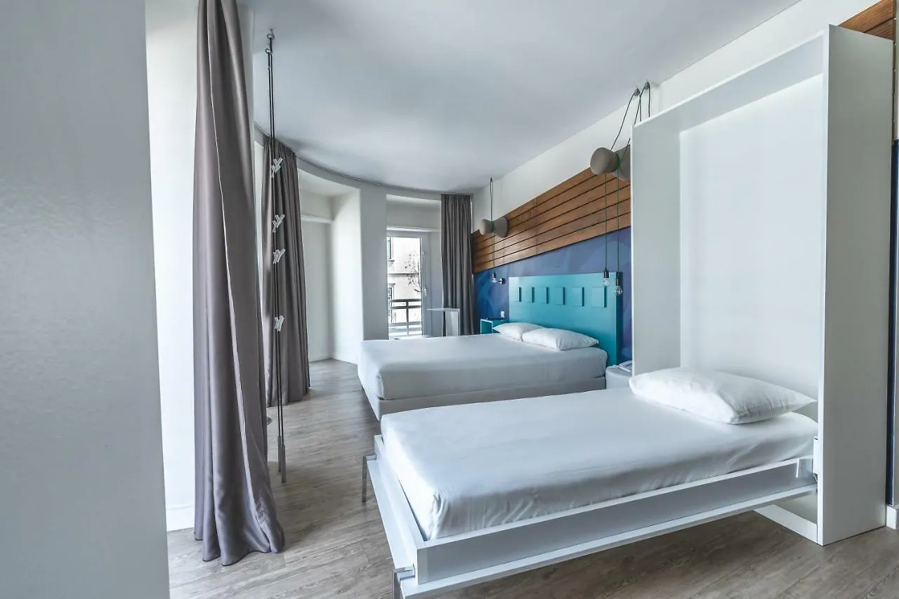 Ibis Styles Lisboa Centro Liberdade NE Hotel